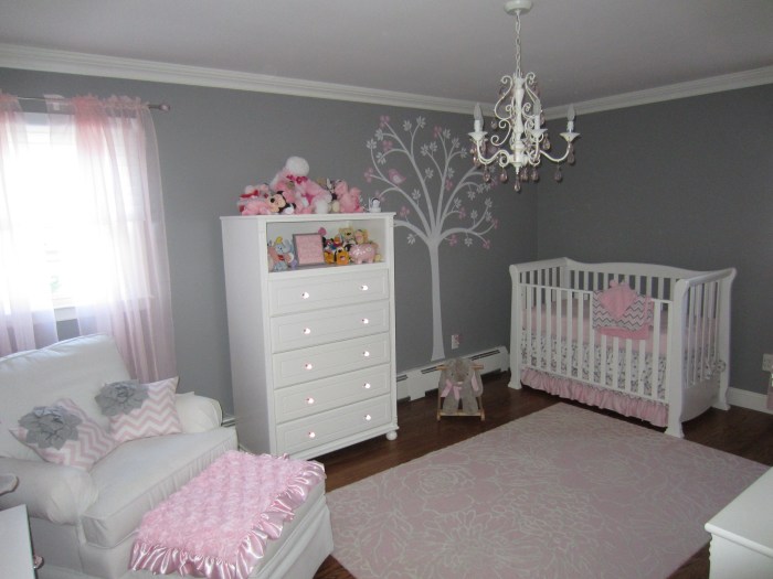 How to decorate my rooms pink and grey