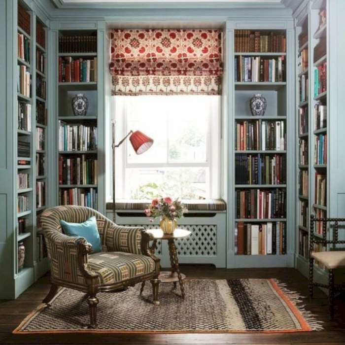 How to decorate a room with books