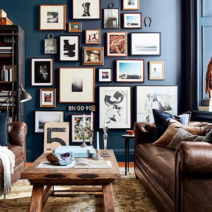 How to decorate tall living room walls