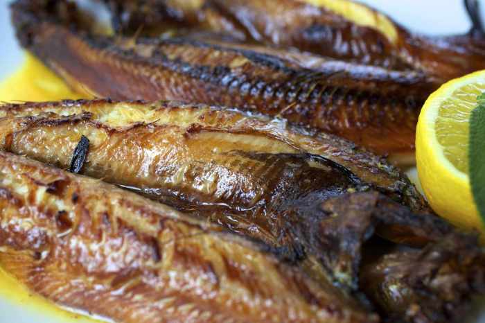 How to cook smoked herring trinidad style